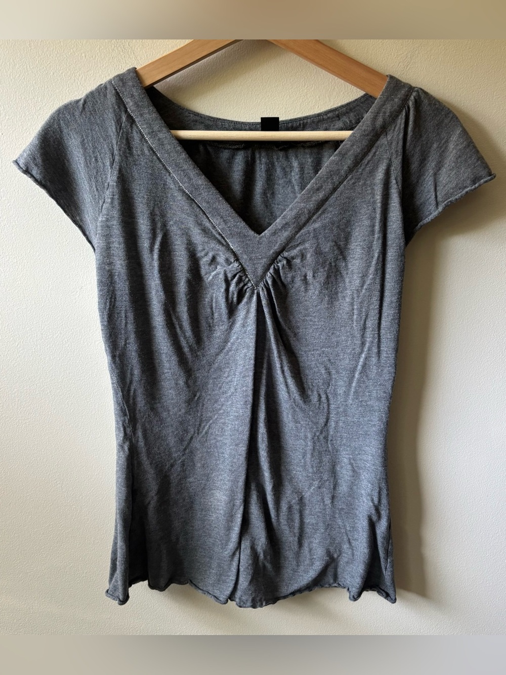 Express Y2K Grey Short Sleeve Tee